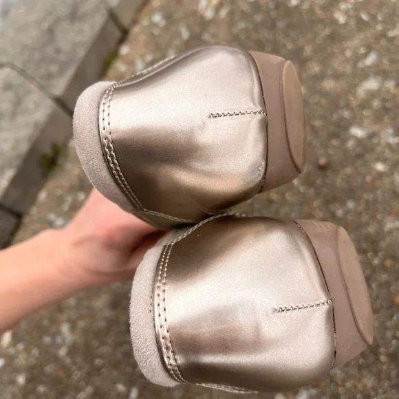 Anne Klein Women's Beige Loafers - Picture 4 of 8